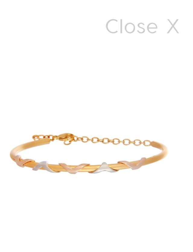 Gold Twisted Leaf Bracelet