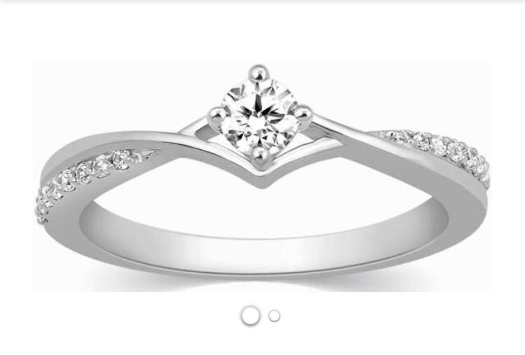 V-Shaped Diamond Engagement Ring