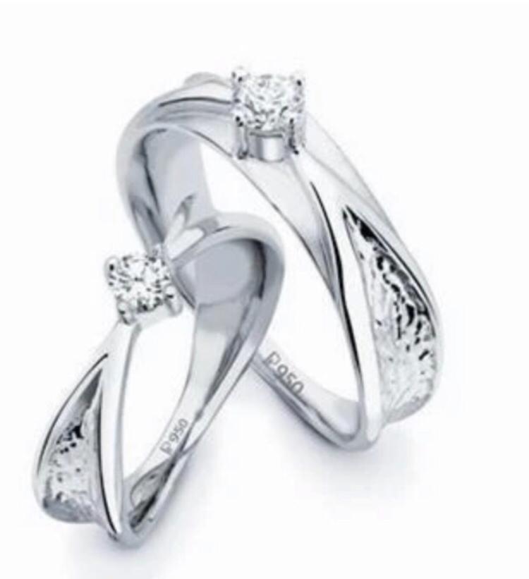 Platinum Couple Ring Set