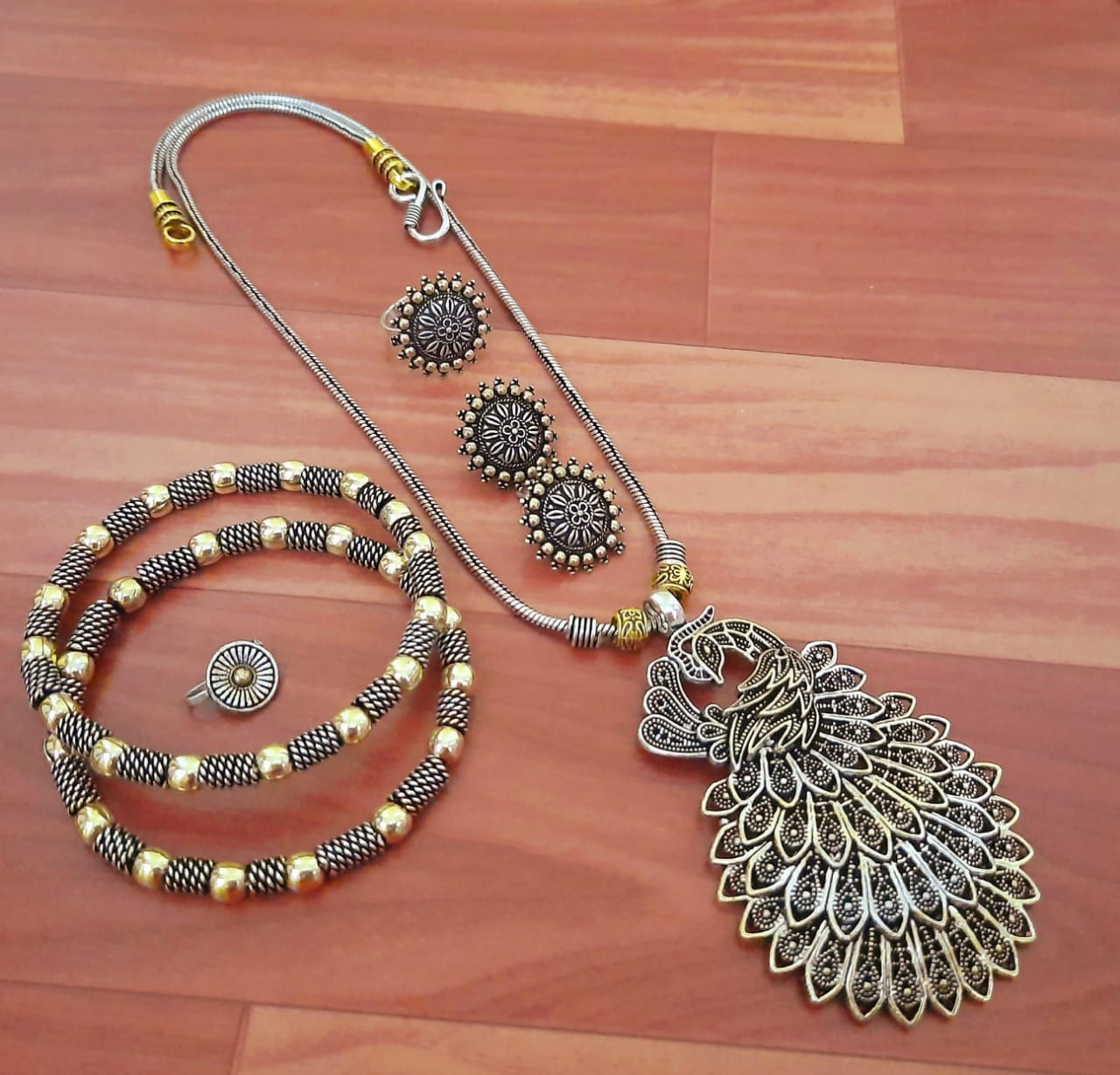 German Silver Leaf Pendant Necklace Set