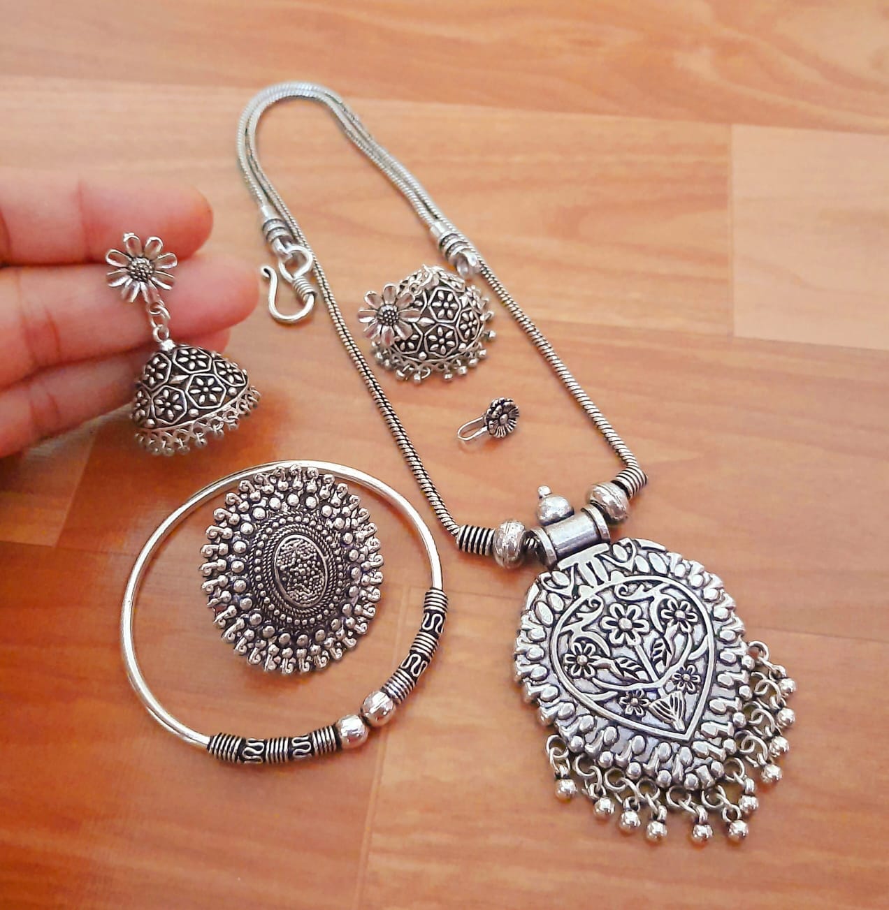 German Silver Ethnic Anklet with Heart Pendant