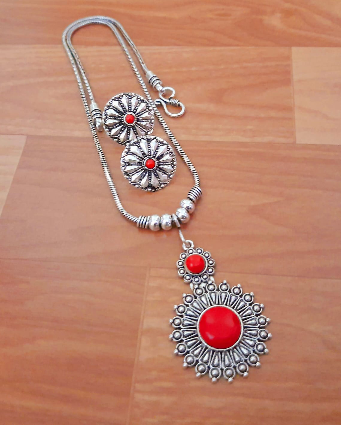 Oxidized Silver Floral Pendant Necklace