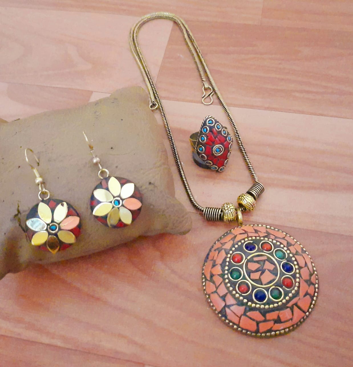 Antique Mosaic Jewelry Set with Floral Design