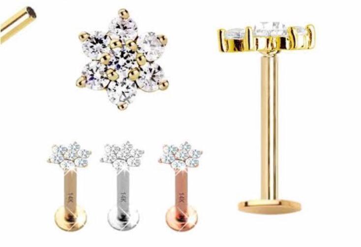 Star Flower Diamond Labret Piercing